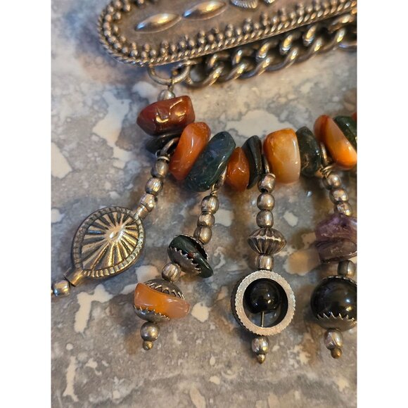 Silver Brooch With Dangling Gemstones - Picture 3 of 7